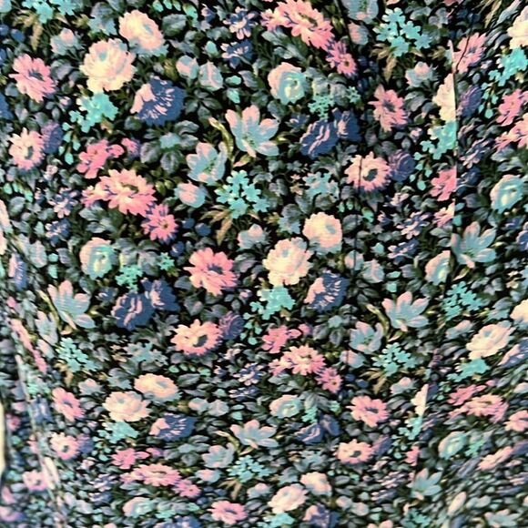 & Other‎ Stories Purple Floral Button Down - Picture 3 of 5